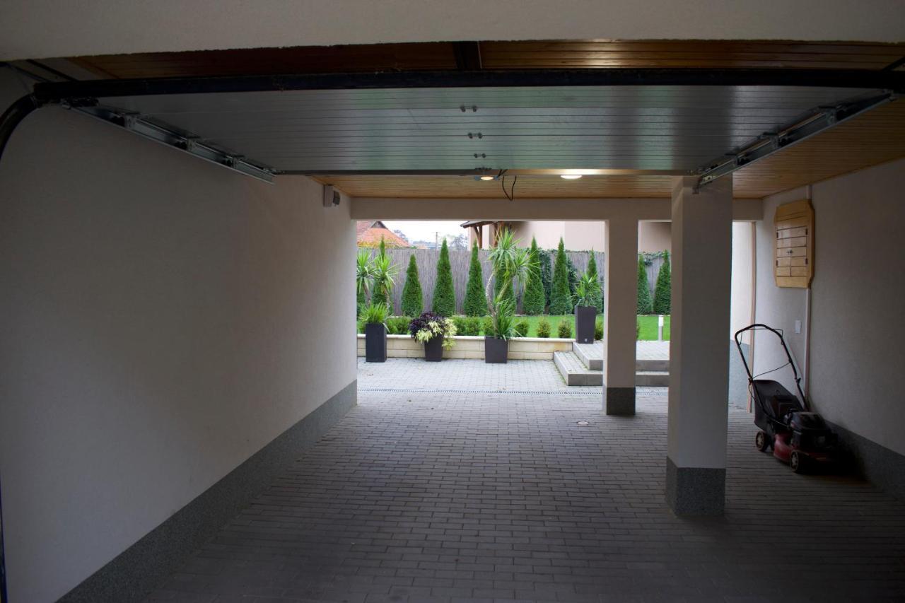 Gerti Apartman 2 Nyiregyhaza Exterior photo