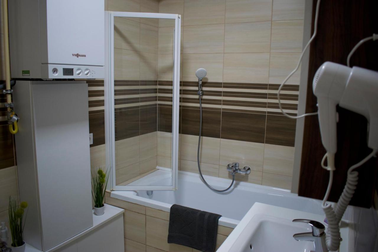 Gerti Apartman 2 Nyiregyhaza Exterior photo
